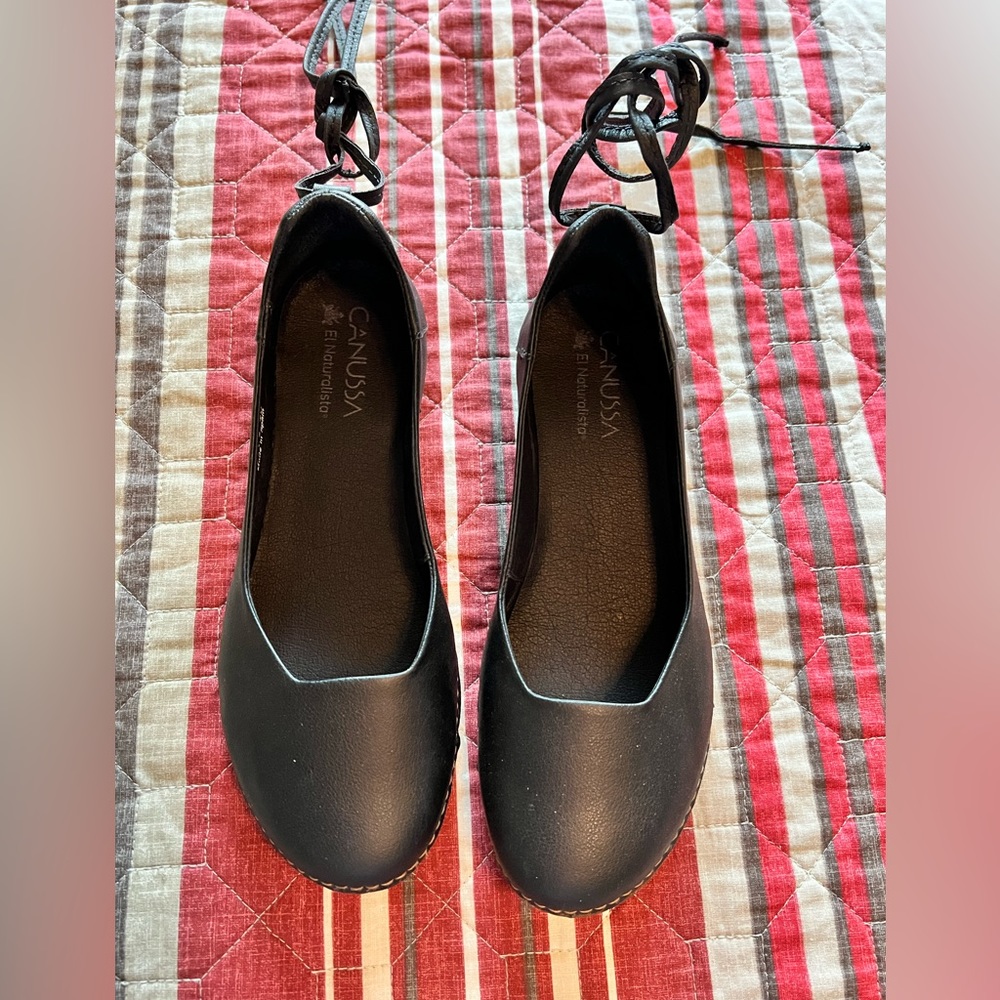 Black El Naturalista ballerina shoe sz 9